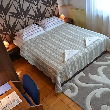 Privat Eva